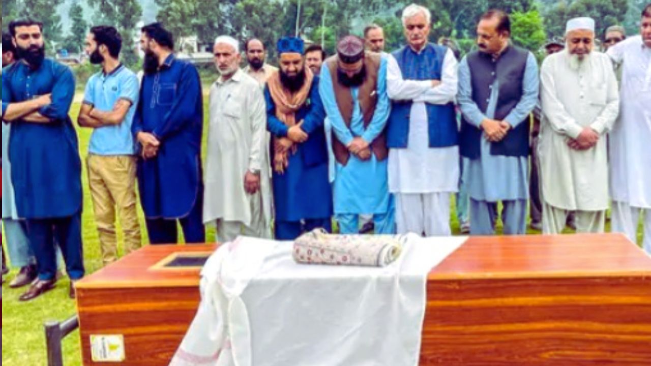 airstrike photos, pakistan photos, operation sindoor photos, Pakistan photo gallery, war photo gallery,