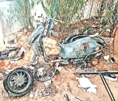 Ahmedabad plane crash, Mahesh Ziravala death, DNA test confirmation, Gujarat filmmaker dead, Ahmedabad accident news, air india plane crash