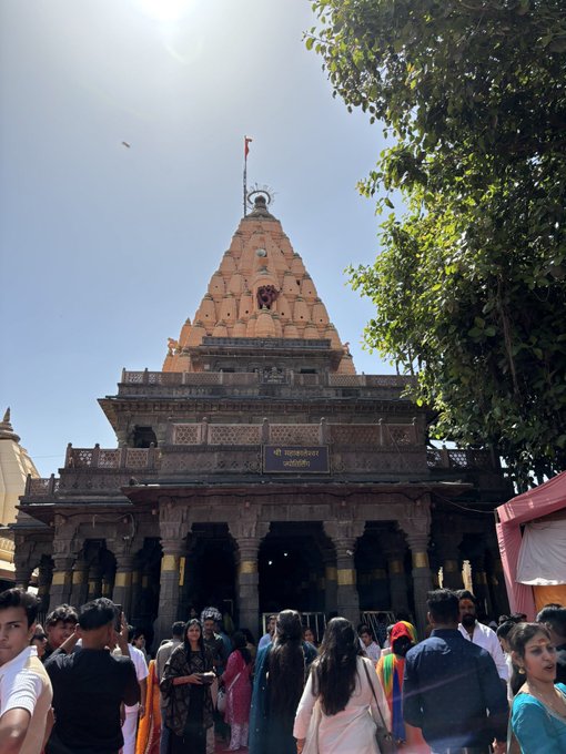 Mahakal Bhasma Aarti, Mahakal Darshan Time, Sawan 2025, Mahakaleshwar Jyotirling, Mahakal Temple Ujjain, Bhasma Aarti, Shravan month 2024, Mahakal Darshan Arrangement, Kavad Yatri, Ujjain, Mahakal Temple, Bhasma Aarti, Religion News