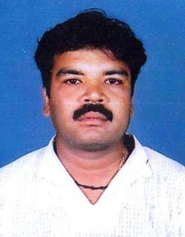 Stuntman Raju death, stuntman Raju, who is stuntman Raju, stuntman Raju stunt video, actor Vishal, stuntman Raju death video, mohanraj, sm raju, mohanraj stunt master, mohan raj
