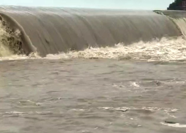Madhya Pradesh Flood, MP Heavy Rain, CM Mohan Yadav, Madhya Pradesh relief work, flood affected districts, Madhya Pradesh, Bhopal waterlogging, Rajgarh building collapse,